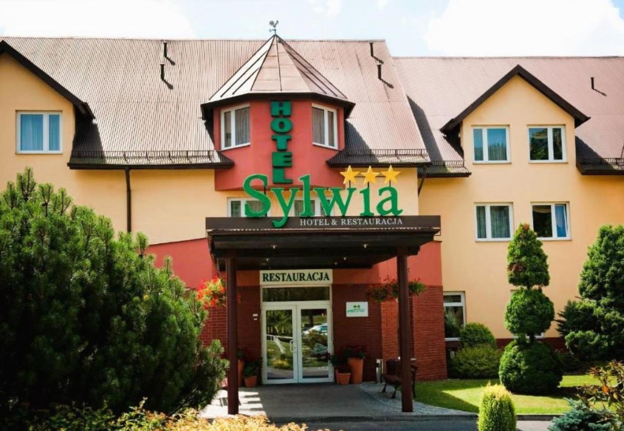 Hotel Sylwia Сосніцовіце Екстер'єр фото